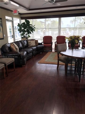 8500 SW 212th St 106, Cutler Bay, FL 33189