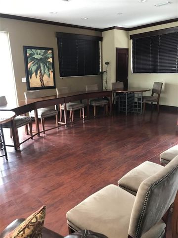 8500 SW 212th St 106, Cutler Bay, FL 33189