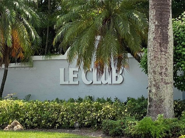 8500 SW 212th St 106, Cutler Bay, FL 33189