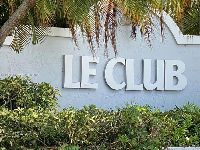 8500 SW 212th St 106, Cutler Bay, FL 33189