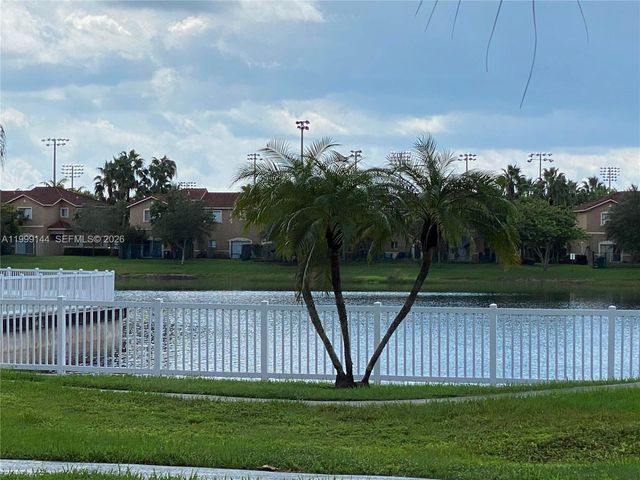 8500 SW 212th St 106, Cutler Bay, FL 33189