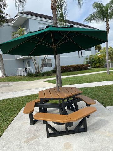 8500 SW 212th St 106, Cutler Bay, FL 33189