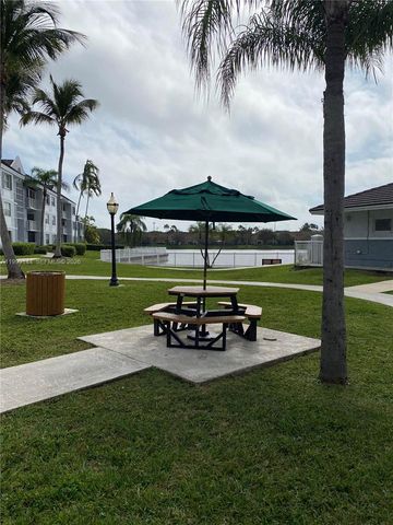 8500 SW 212th St 106, Cutler Bay, FL 33189