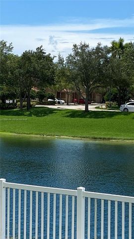 8500 SW 212th St 106, Cutler Bay, FL 33189