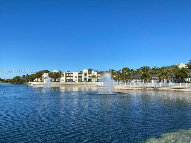 8500 SW 212th St 106, Cutler Bay, FL 33189