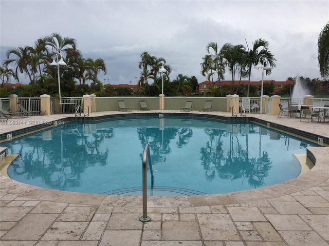 8500 SW 212th St 106, Cutler Bay, FL 33189