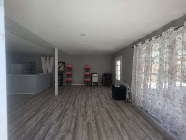 2713 W Merton Ave, Wichita, KS 67213