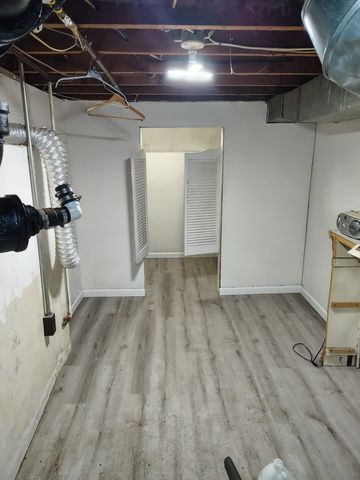 2713 W Merton Ave, Wichita, KS 67213