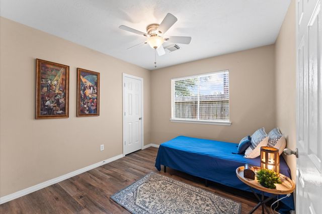 6318 Pleasant Stream Drive, Katy, TX 77449