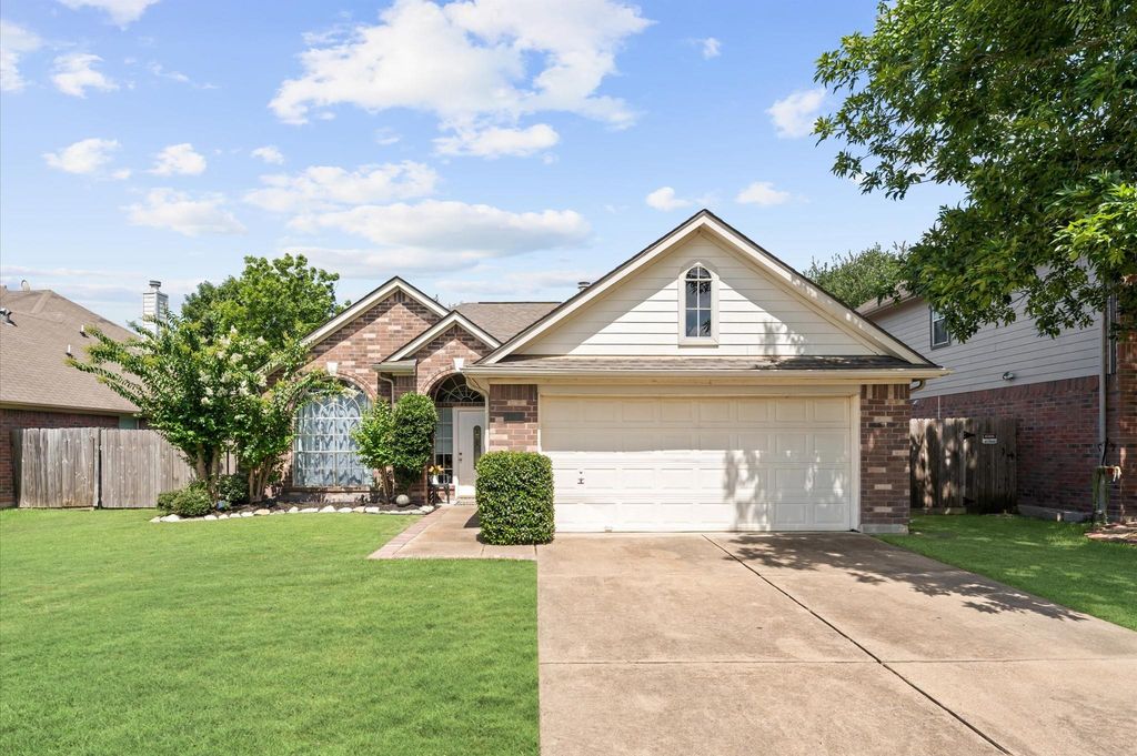 6318 Pleasant Stream Drive, Katy, TX 77449