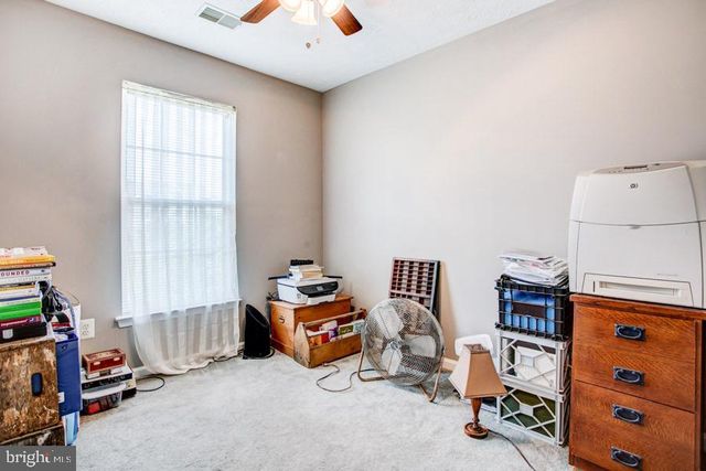 5036 FINSBURY RD, Baltimore, MD 21237