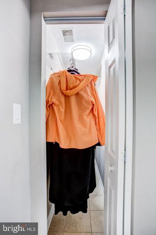 5036 FINSBURY RD, Baltimore, MD 21237