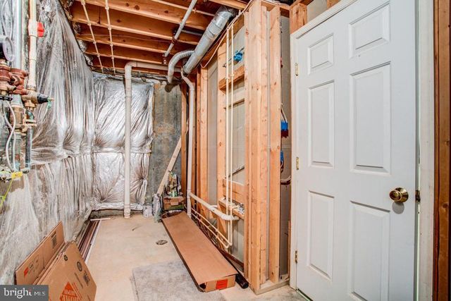 5036 FINSBURY RD, Baltimore, MD 21237