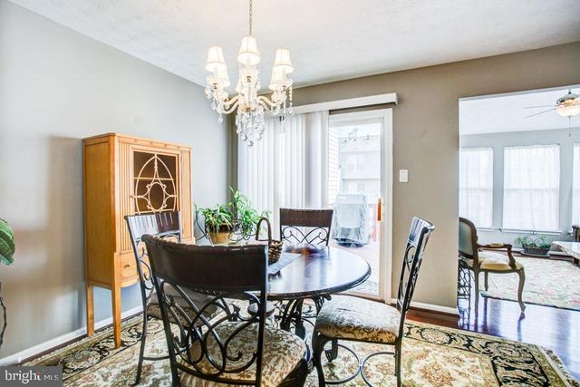 5036 FINSBURY RD, Baltimore, MD 21237