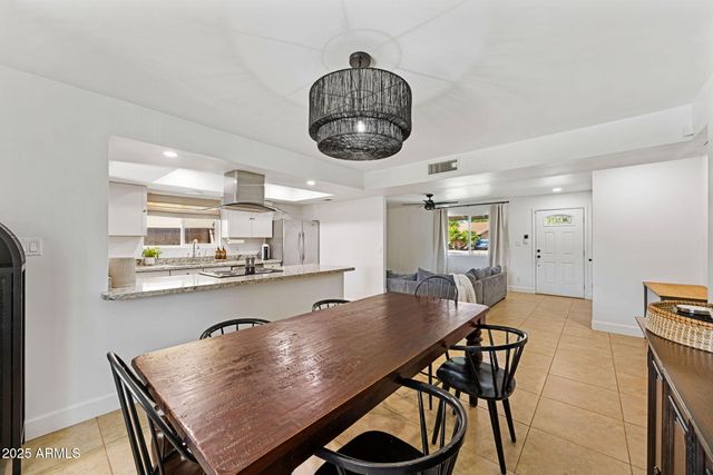 8655 E PALO VERDE Drive, Scottsdale, AZ 85250