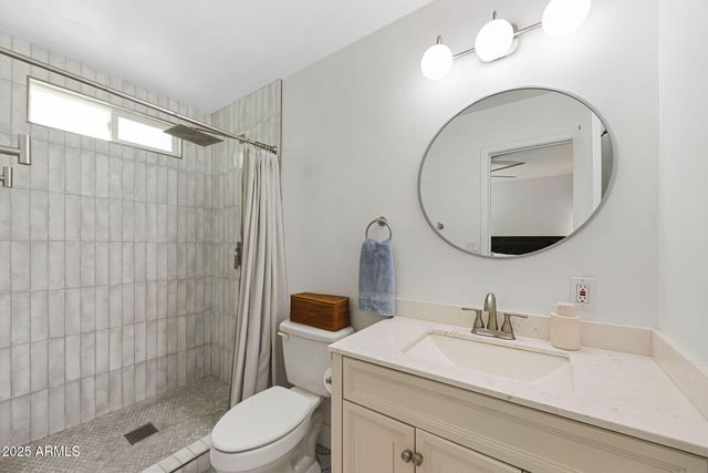 8655 E PALO VERDE Drive, Scottsdale, AZ 85250