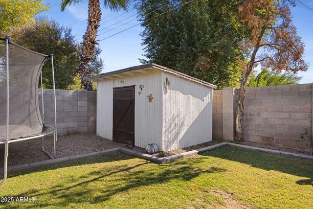 8655 E PALO VERDE Drive, Scottsdale, AZ 85250