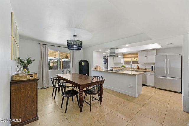 8655 E PALO VERDE Drive, Scottsdale, AZ 85250