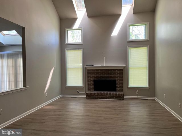 813 TREMONT DR, Downingtown, PA 19335