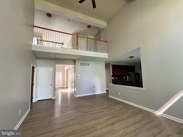 813 TREMONT DR, Downingtown, PA 19335