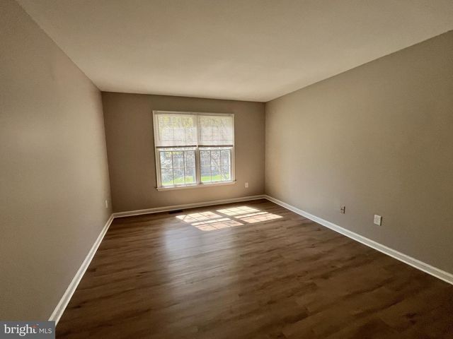 813 TREMONT DR, Downingtown, PA 19335