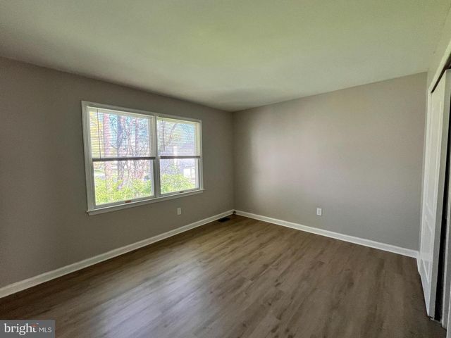 813 TREMONT DR, Downingtown, PA 19335