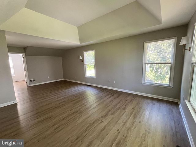 813 TREMONT DR, Downingtown, PA 19335