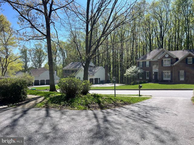 813 TREMONT DR, Downingtown, PA 19335