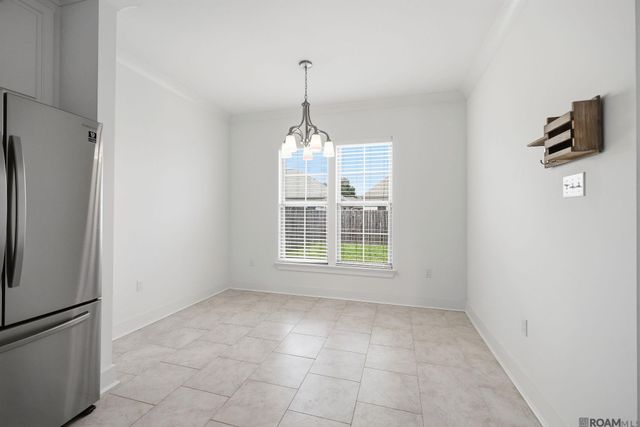 564 Silverbill Ln, Baton Rouge, LA 70810