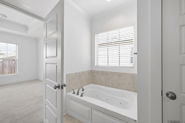 564 Silverbill Ln, Baton Rouge, LA 70810