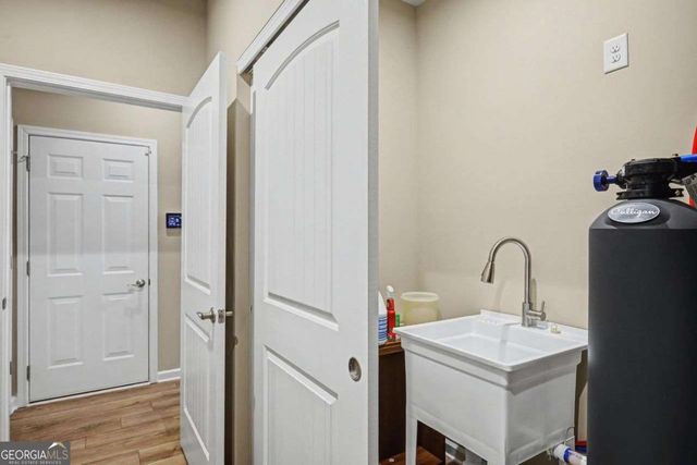 127 Laurel Farms Lane, Dallas, GA 30157