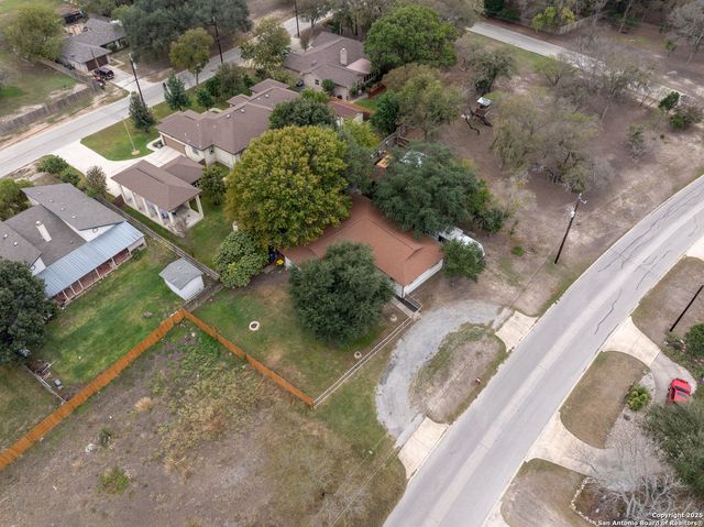 8216 Alton, Selma, TX 78154