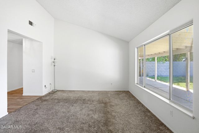 10344 E Avenue R 10, Littlerock, CA 93543