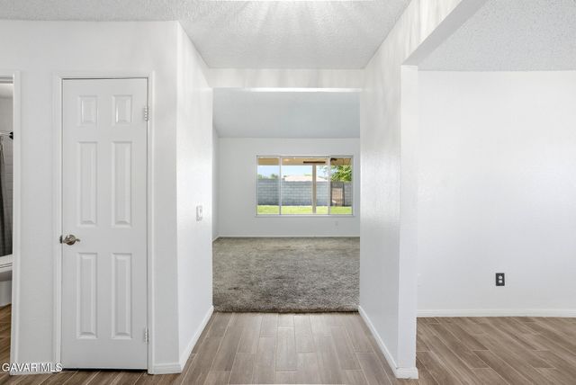 10344 E Avenue R 10, Littlerock, CA 93543