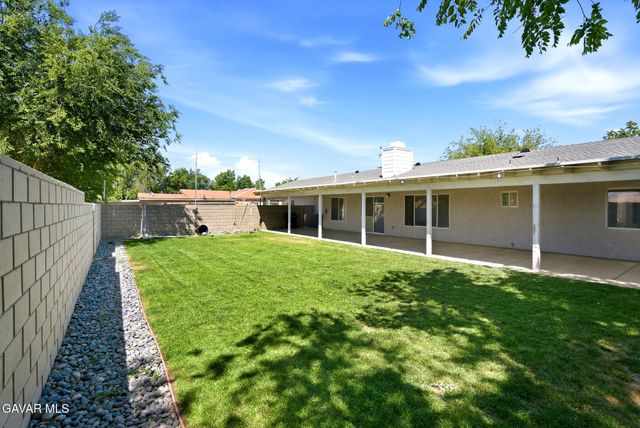 10344 E Avenue R 10, Littlerock, CA 93543