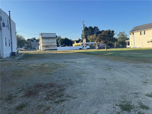 527 Westmoreland Ave, Avonmore, PA 15618