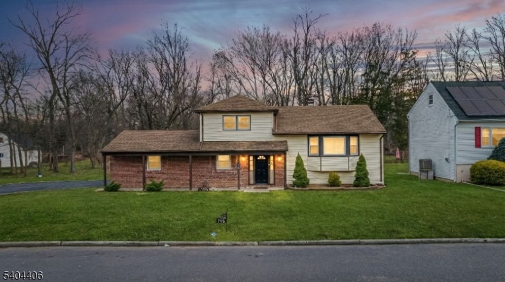 705 Taft Ave, North Plainfield Boro, NJ 07063