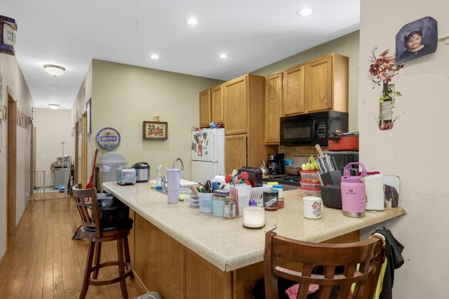 651 Reaney Avenue, Saint Paul, MN 55130