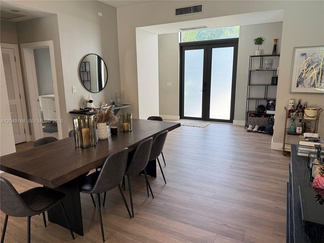 8631 Arboretum Lane, Miami, FL 33138