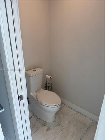 8631 Arboretum Lane, Miami, FL 33138