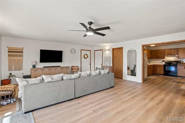 38 Del Rio Avenue, Granite City, IL 62040