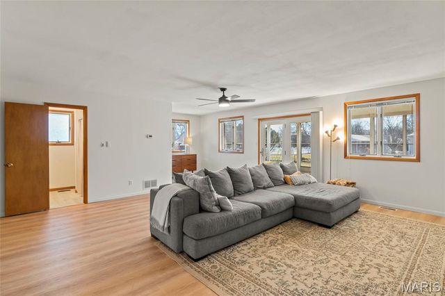 38 Del Rio Avenue, Granite City, IL 62040