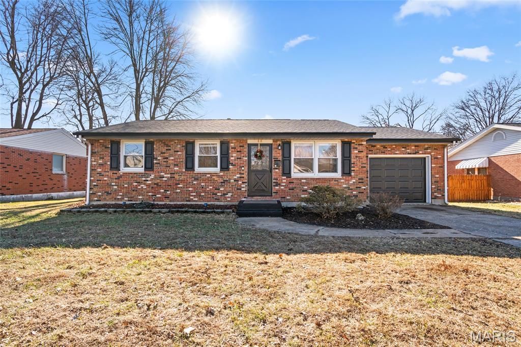 38 Del Rio Avenue, Granite City, IL 62040