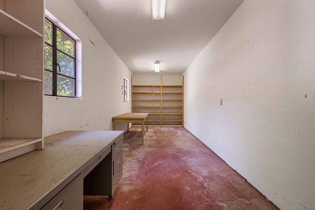 1300 N Berkeley Ave, Turlock, CA 95380