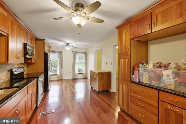 760 FRANKLIN SQUARE DRIVE, Chambersburg, PA 17201