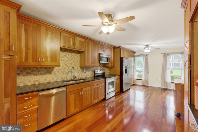 760 FRANKLIN SQUARE DRIVE, Chambersburg, PA 17201