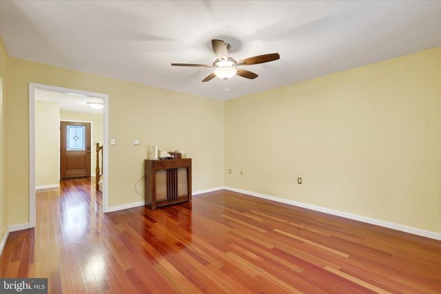 760 FRANKLIN SQUARE DRIVE, Chambersburg, PA 17201