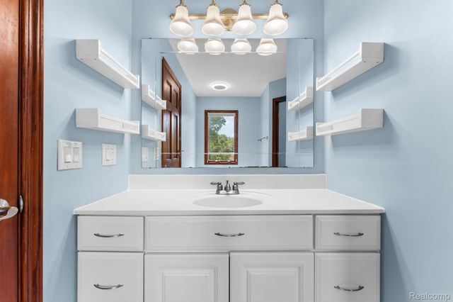 2381 Burke Road, Howell Township, MI 48836