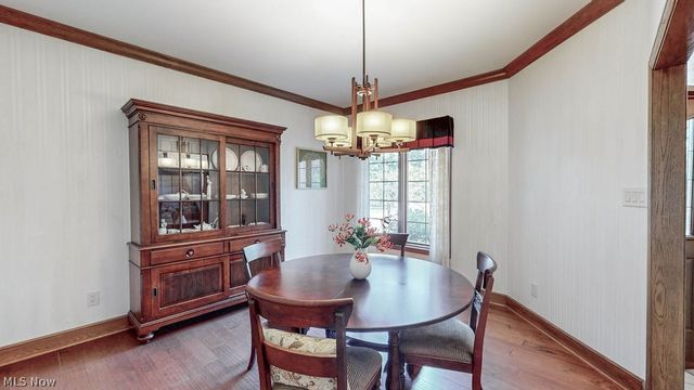 10 Deep Creek Lane, Moreland Hills, OH 44022