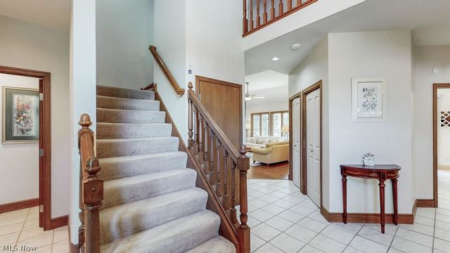 10 Deep Creek Lane, Moreland Hills, OH 44022